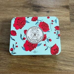 LA CHATELAINE Hand Cream Made in France NIB